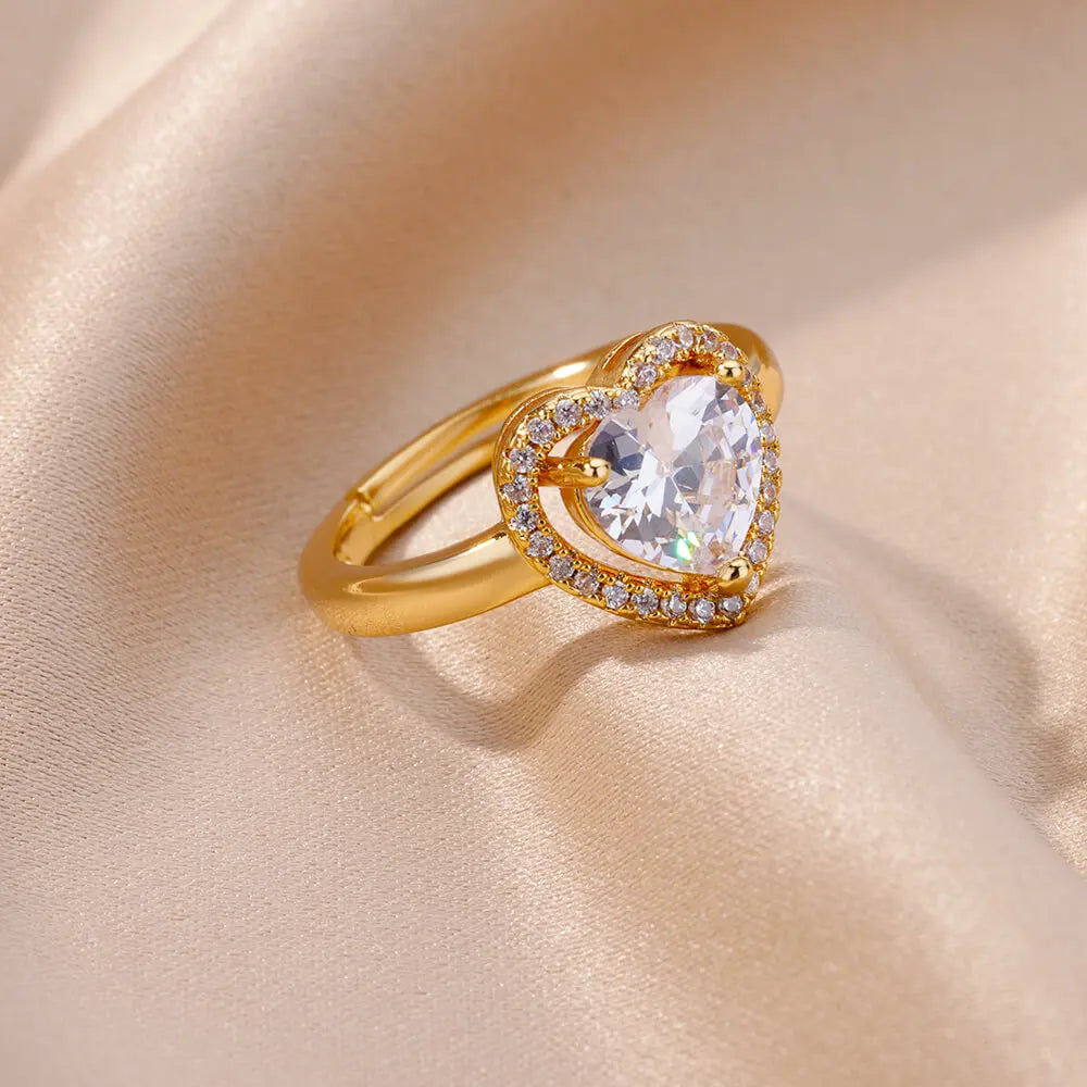 Gold Heart Zircon Ring