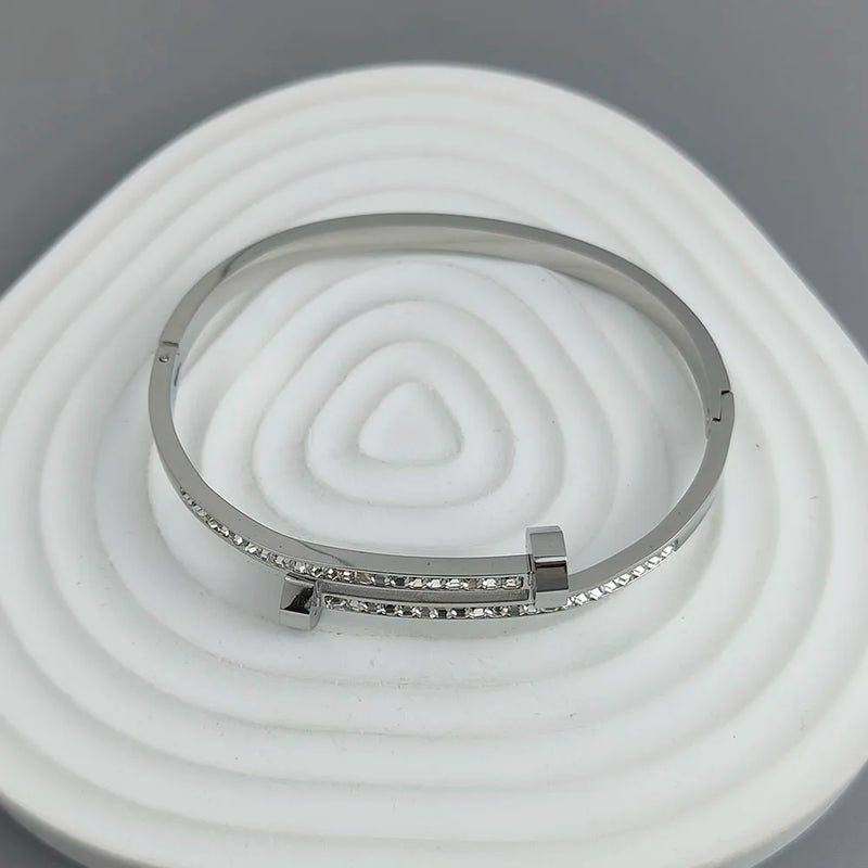 18K Gold Nail Bracelet