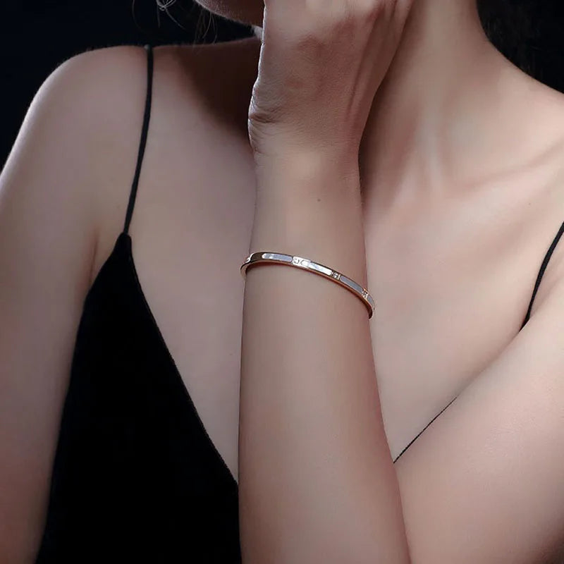 Shell Zircon Bangle Bracelet