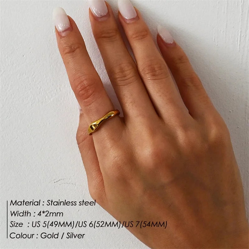 Gold Wave Ring
