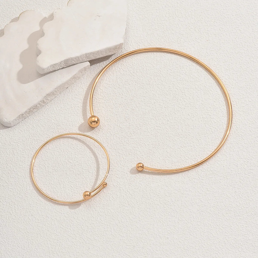 Modern Gold Collar Necklace