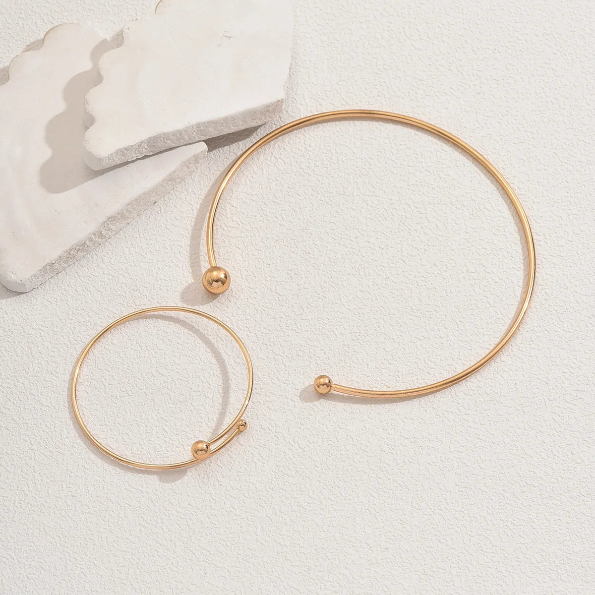 Modern Gold Collar Necklace