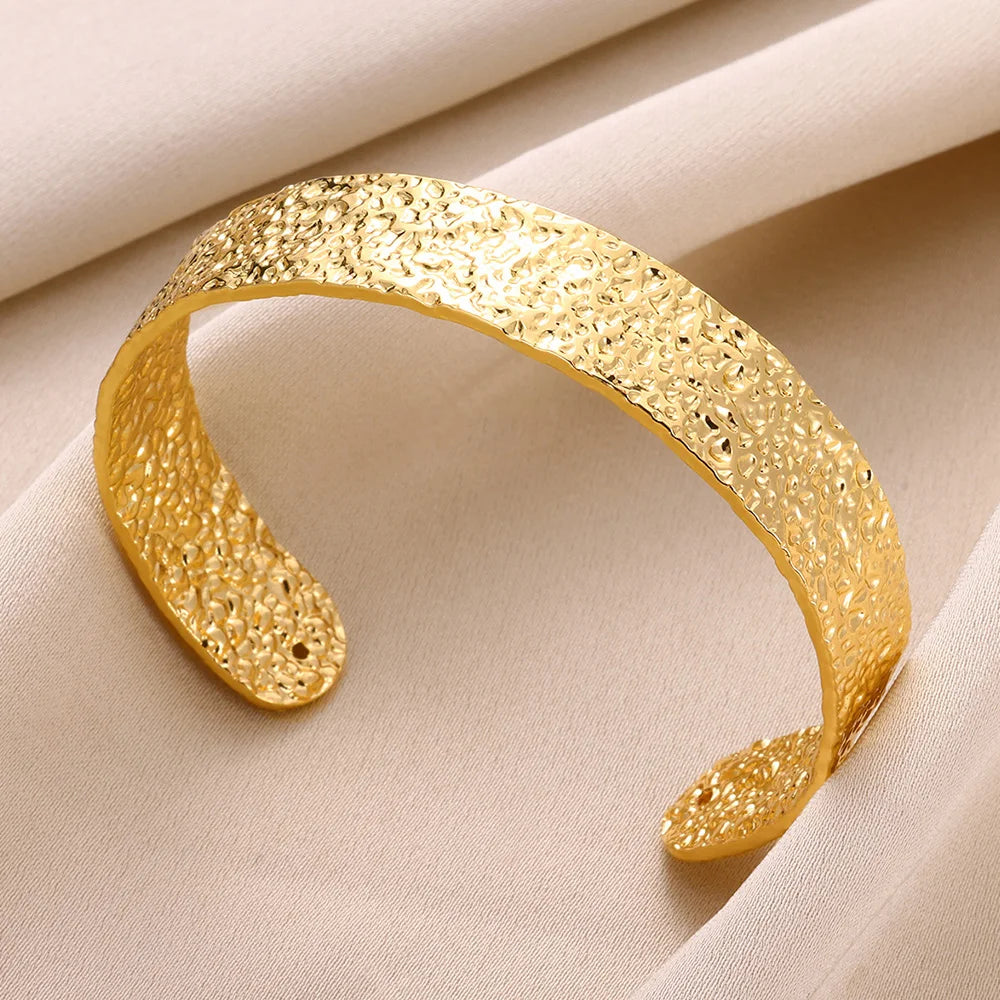 Vintage Gold Cuff Bracelet