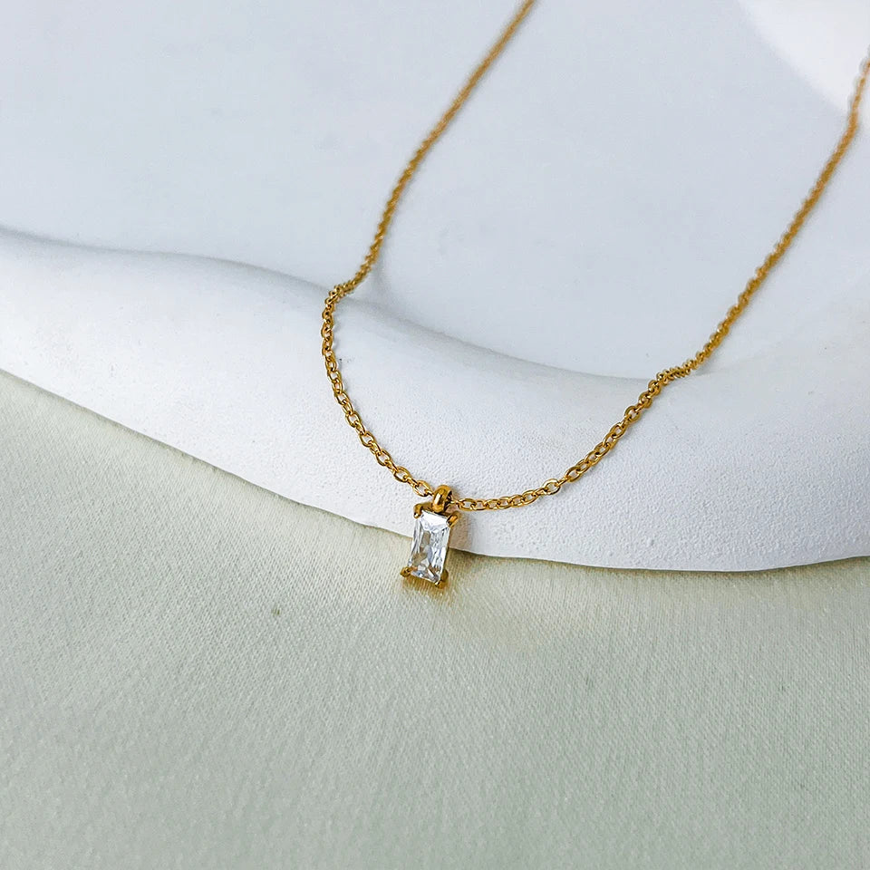Gold Zirconia Pendant Necklace