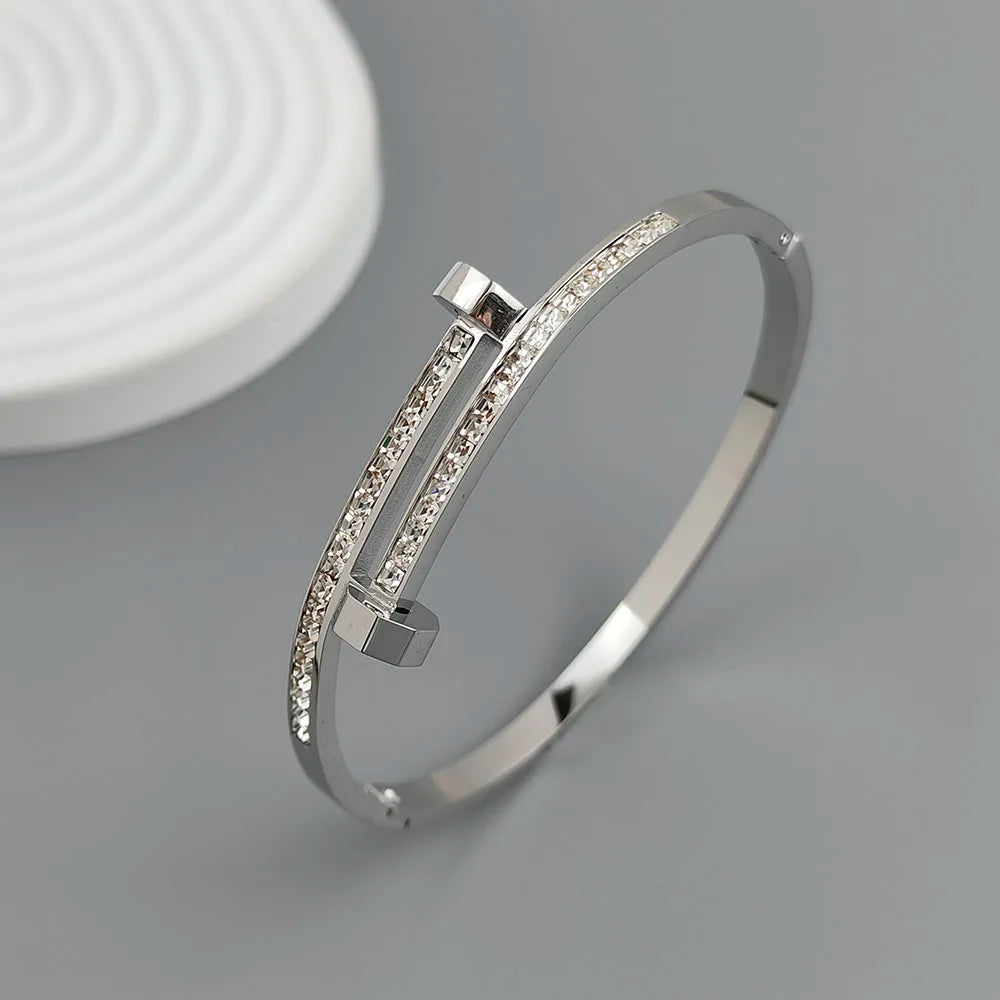 18K Gold Nail Bracelet