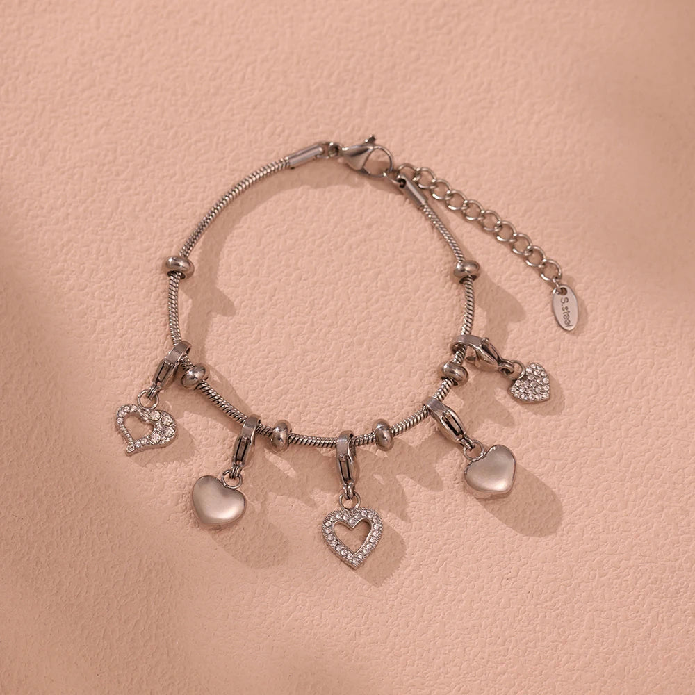 Zircon Heart Charm Bangle