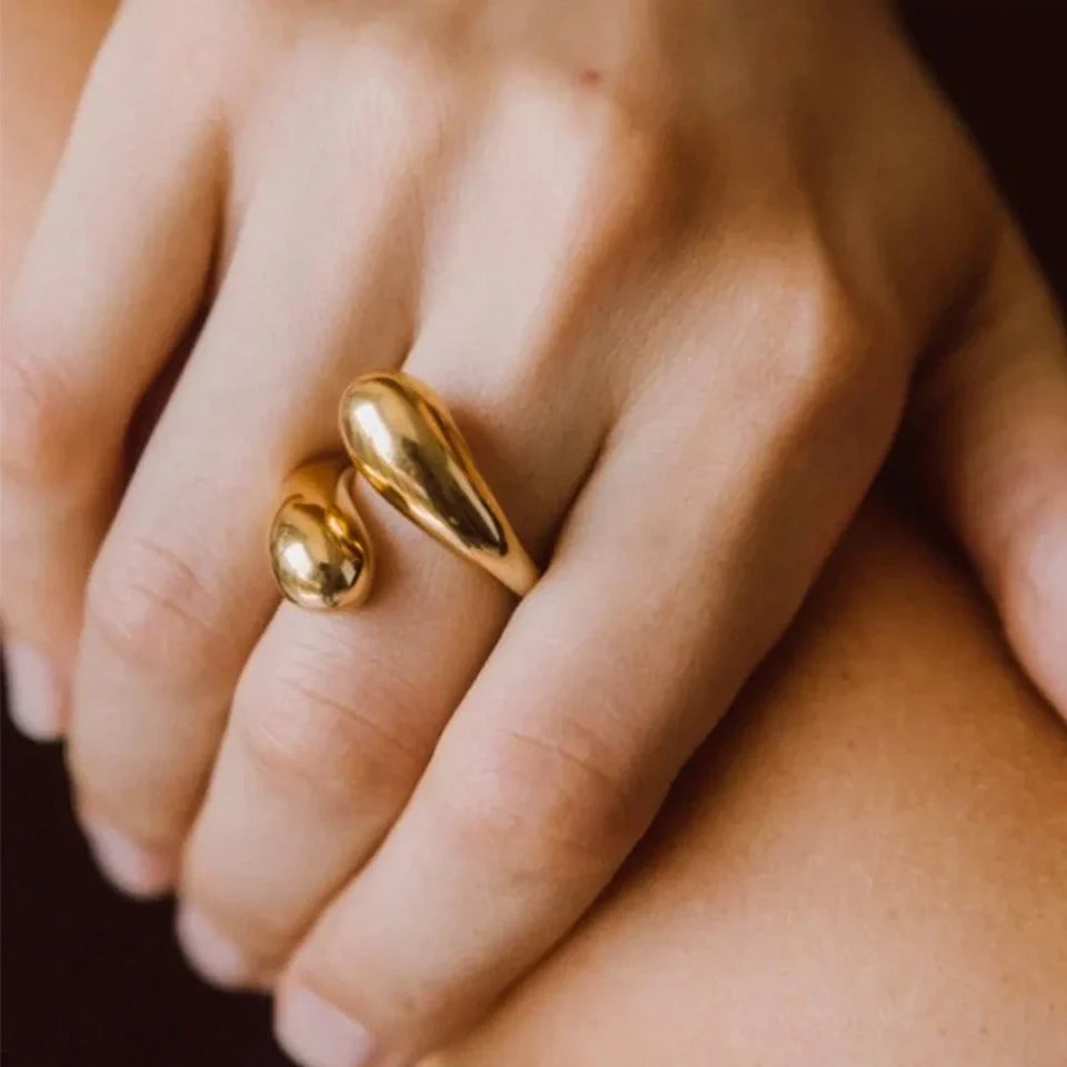 Gold Feather Ring