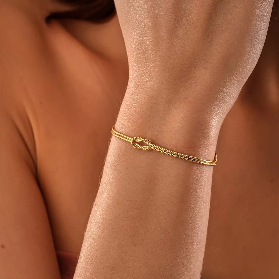 Knot Bracelet