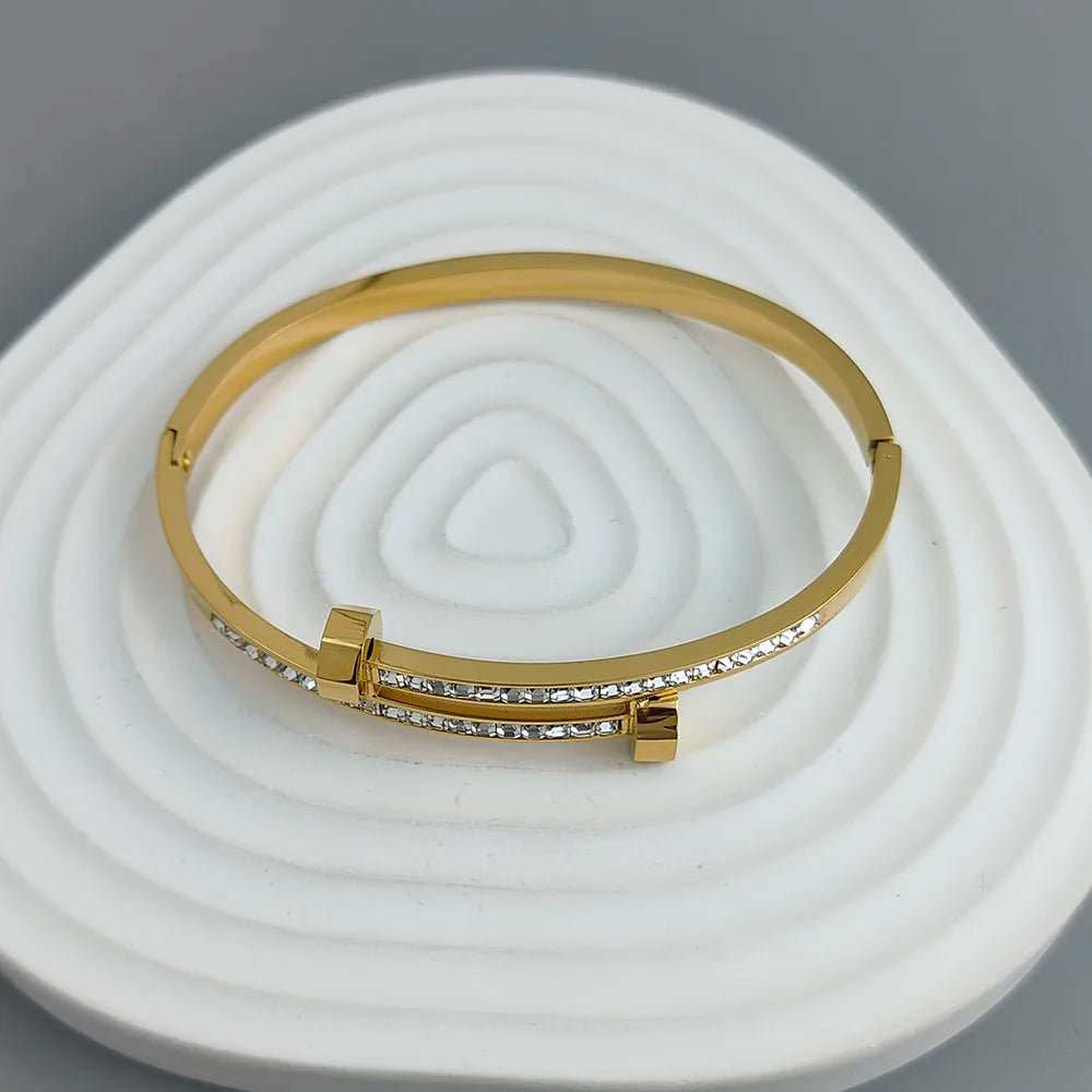 18K Gold Nail Bracelet