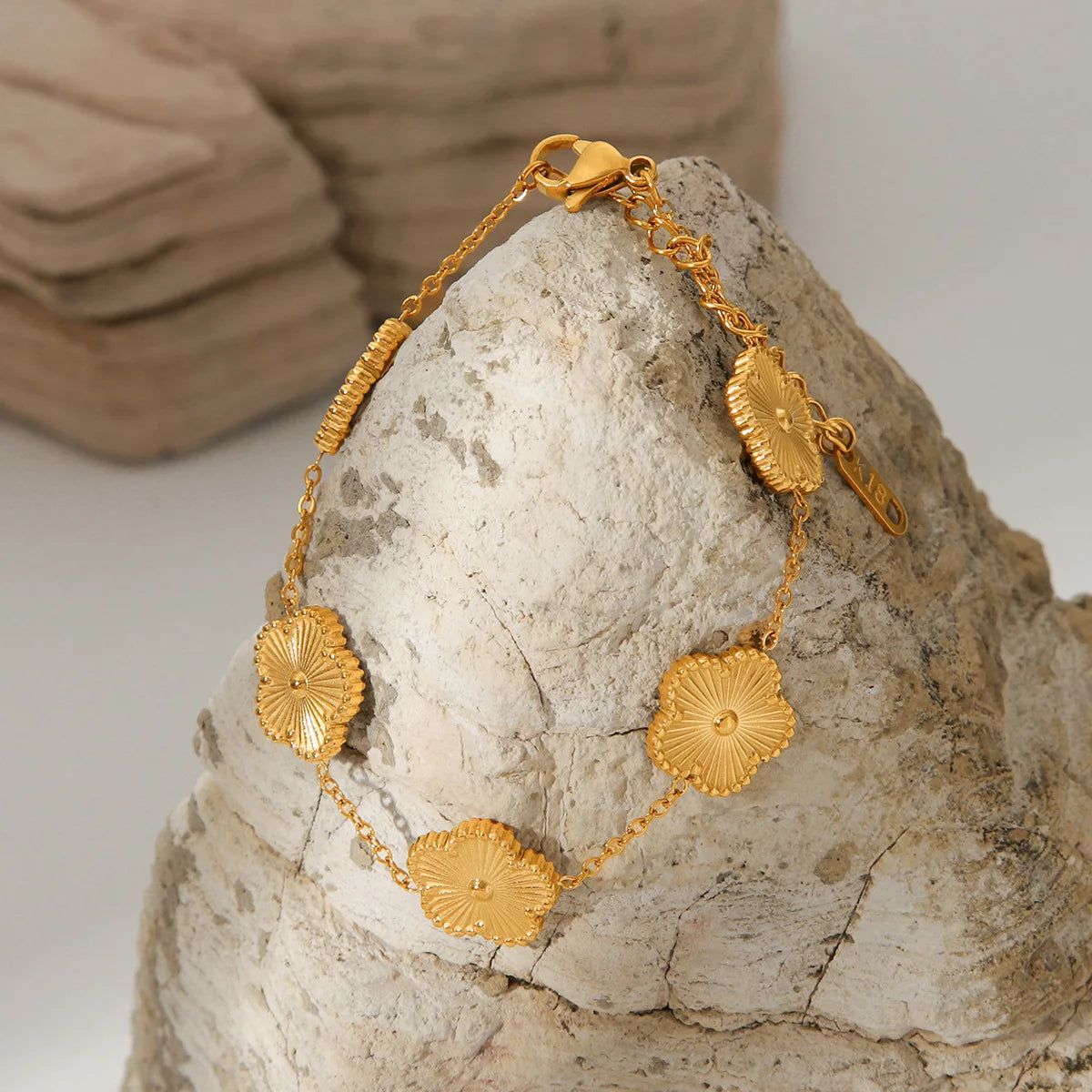 Luxury Clover Charm Bracelet