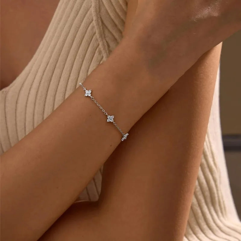18K Gold Flower Bracelet