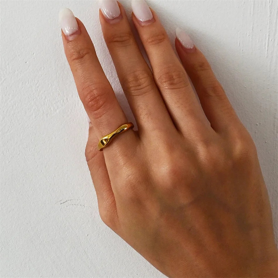 Gold Wave Ring