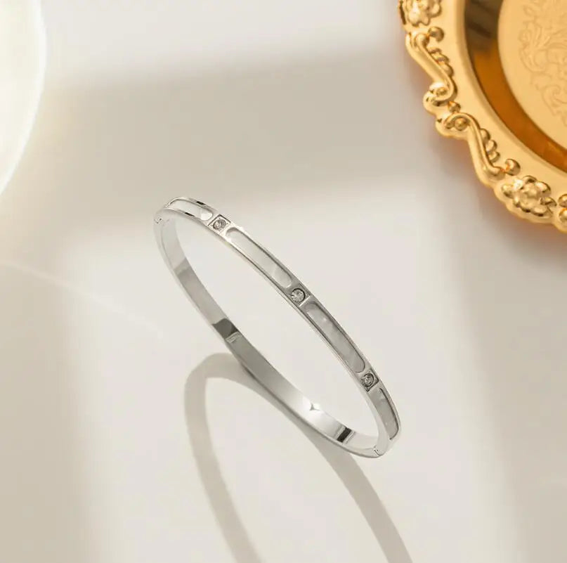 Shell Zircon Bangle Bracelet