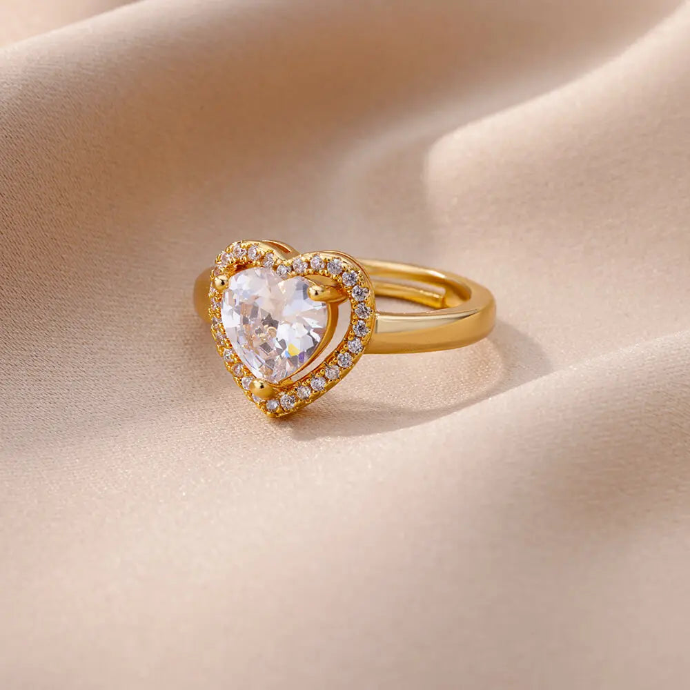Gold Heart Zircon Ring